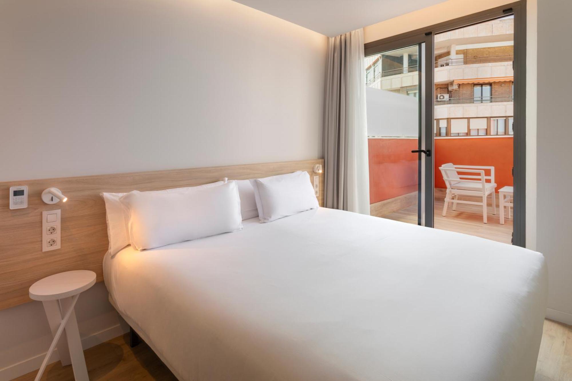 B&B Hotel Alicante Centro Dış mekan fotoğraf